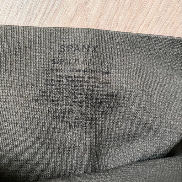 SPANX Womens Leggings S Green Black Look at Me Now Seamless Ankle High Waist - Picture 7 of 8